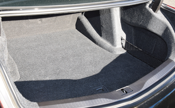 2017 Cadillac CT6 Trunk Space