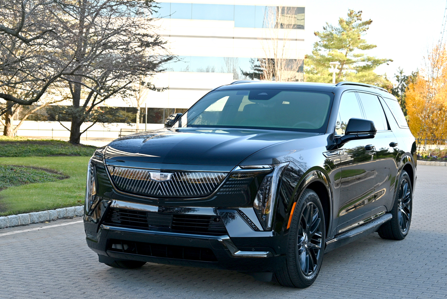 2026 Cadillac Escalade IQL