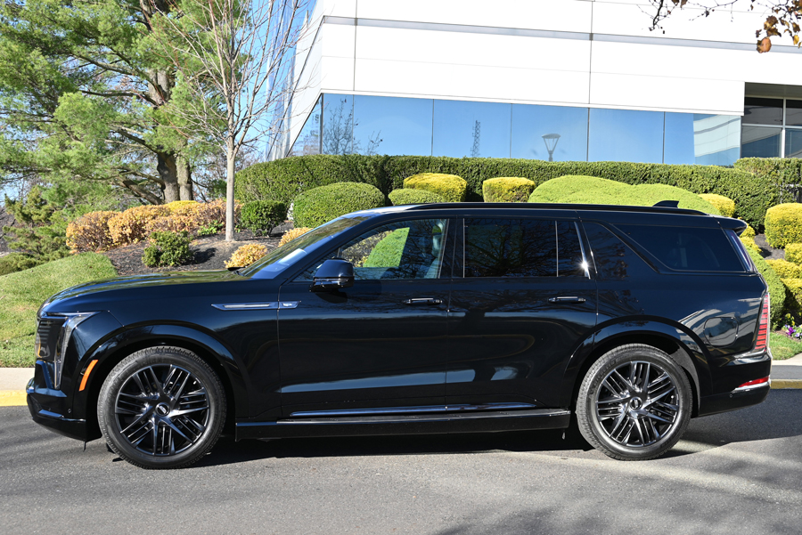 2026 Cadillac Escalade IQL