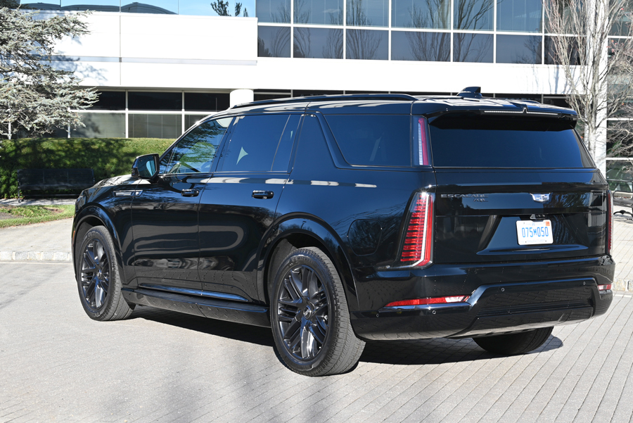2026 Cadillac Escalade IQL