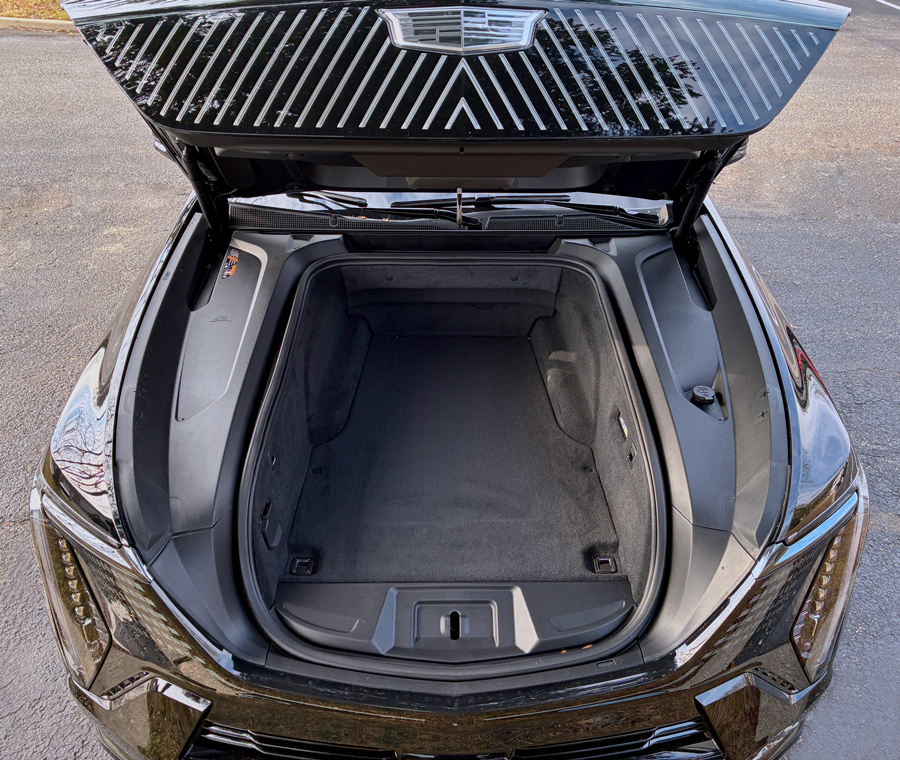 2026 Cadillac Escalade IQL