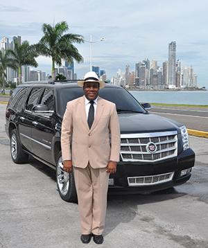 CD 1214 Panama Luxury Limousine