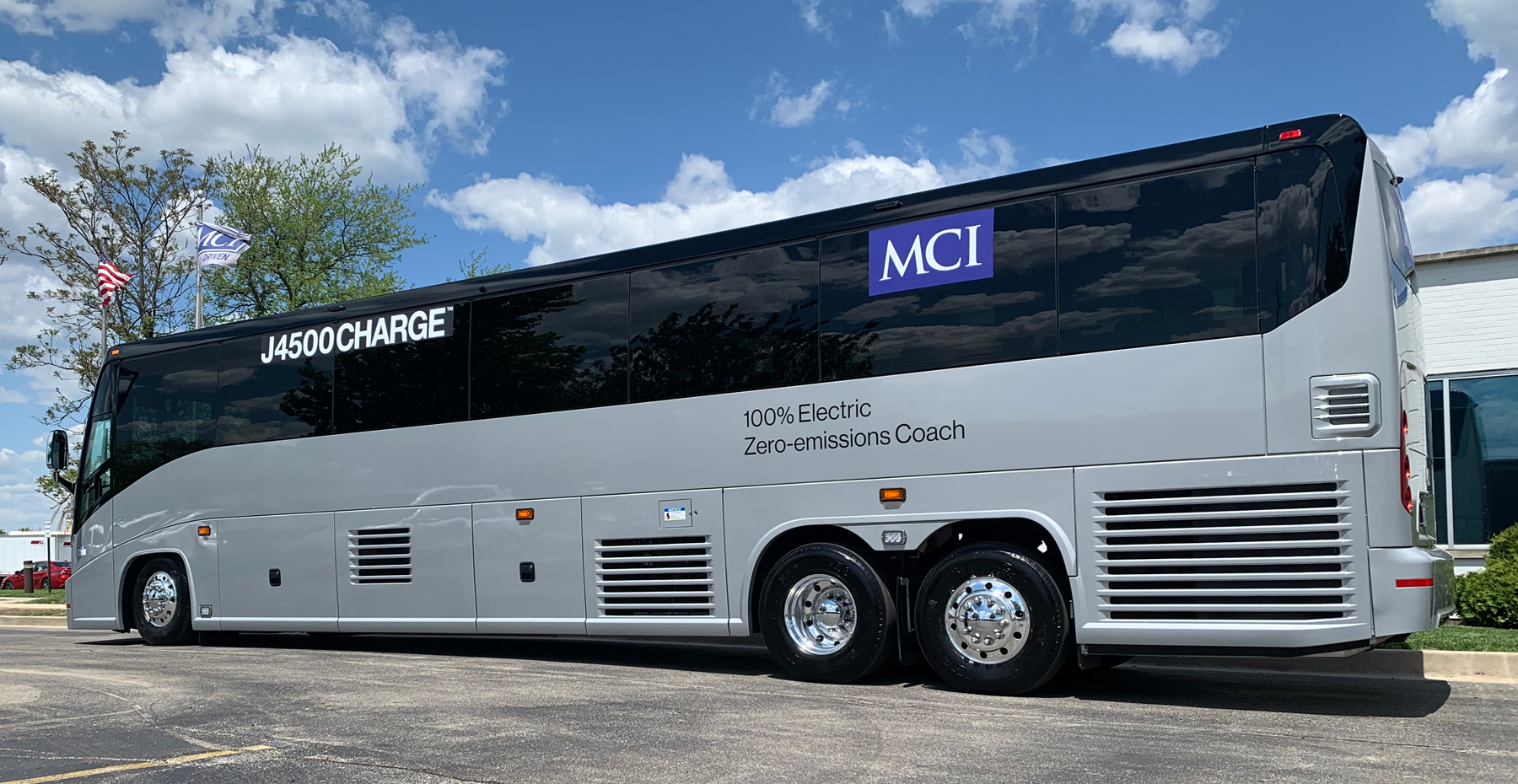 MCI Coach Electric